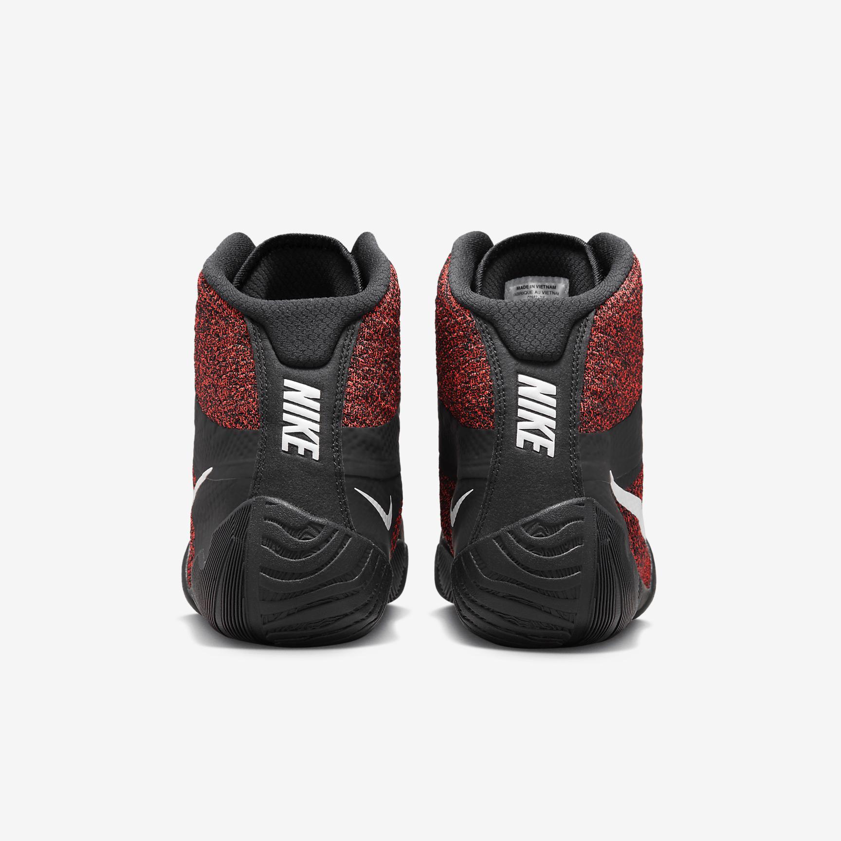 Nike Men's Tawa Wrestling Shoes Product Image