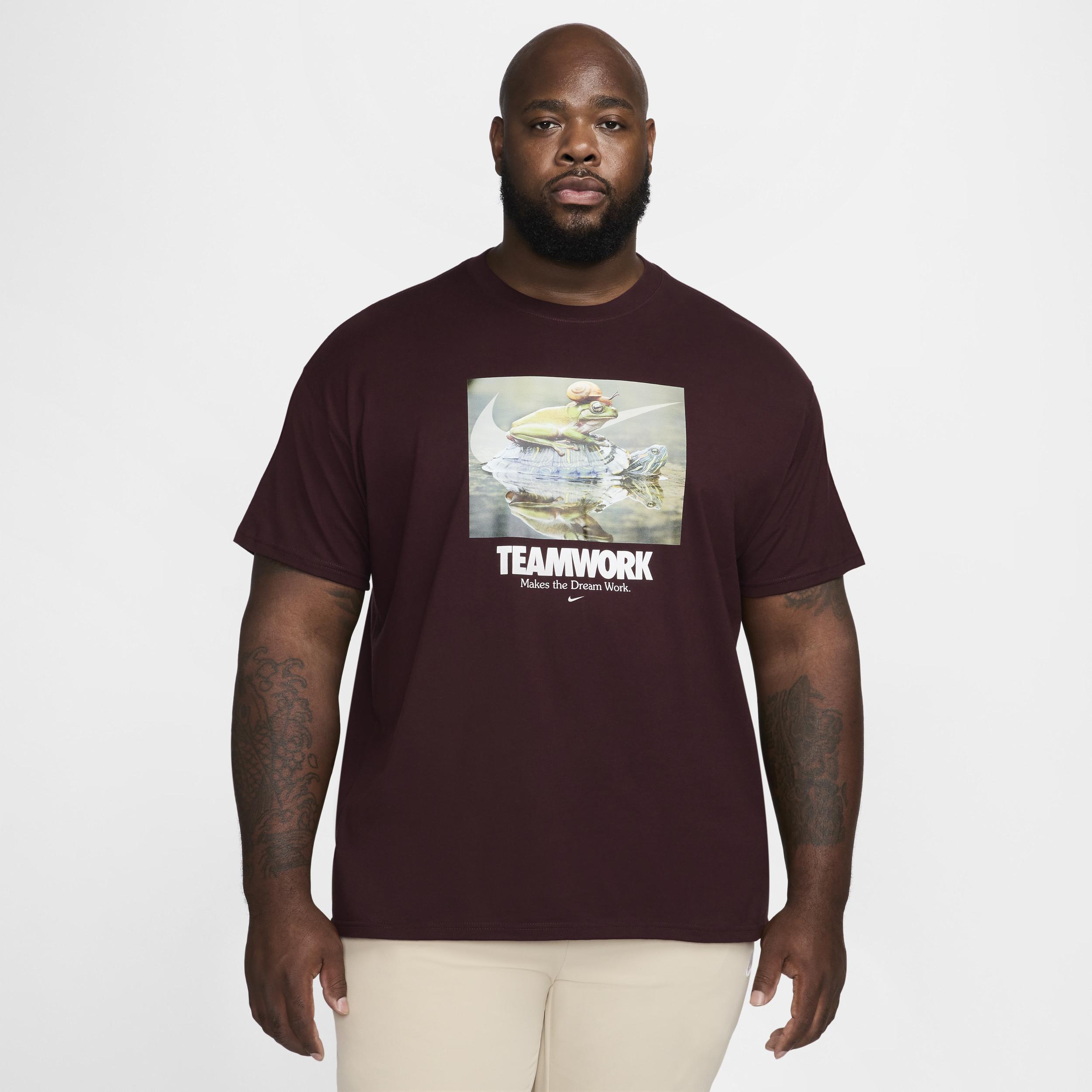 Men's Nike Sportswear Max90 T-Shirt Product Image