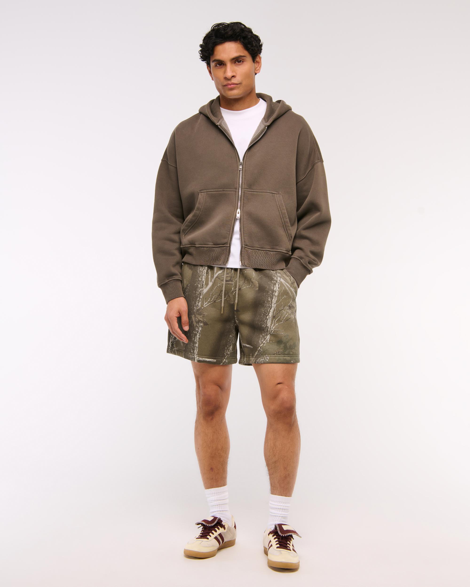 Essential Short Product Image