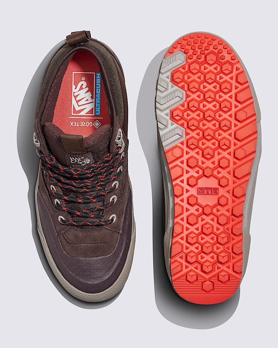 Half Cab GORE-TEX Insulated Shoe in Bitter Chocolate Brown| Vans US Product Image