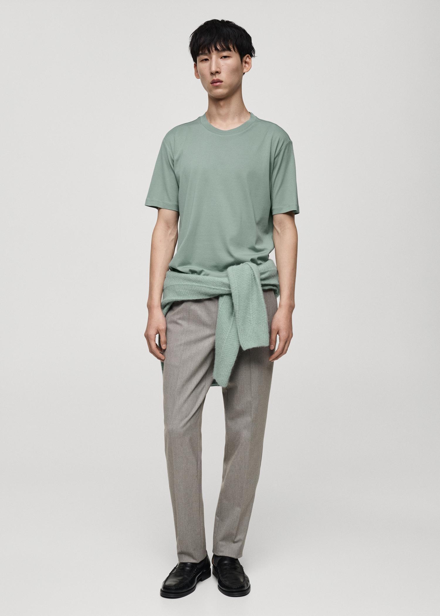 100% cotton T-shirt regular fit - Men | MANGO USA Product Image