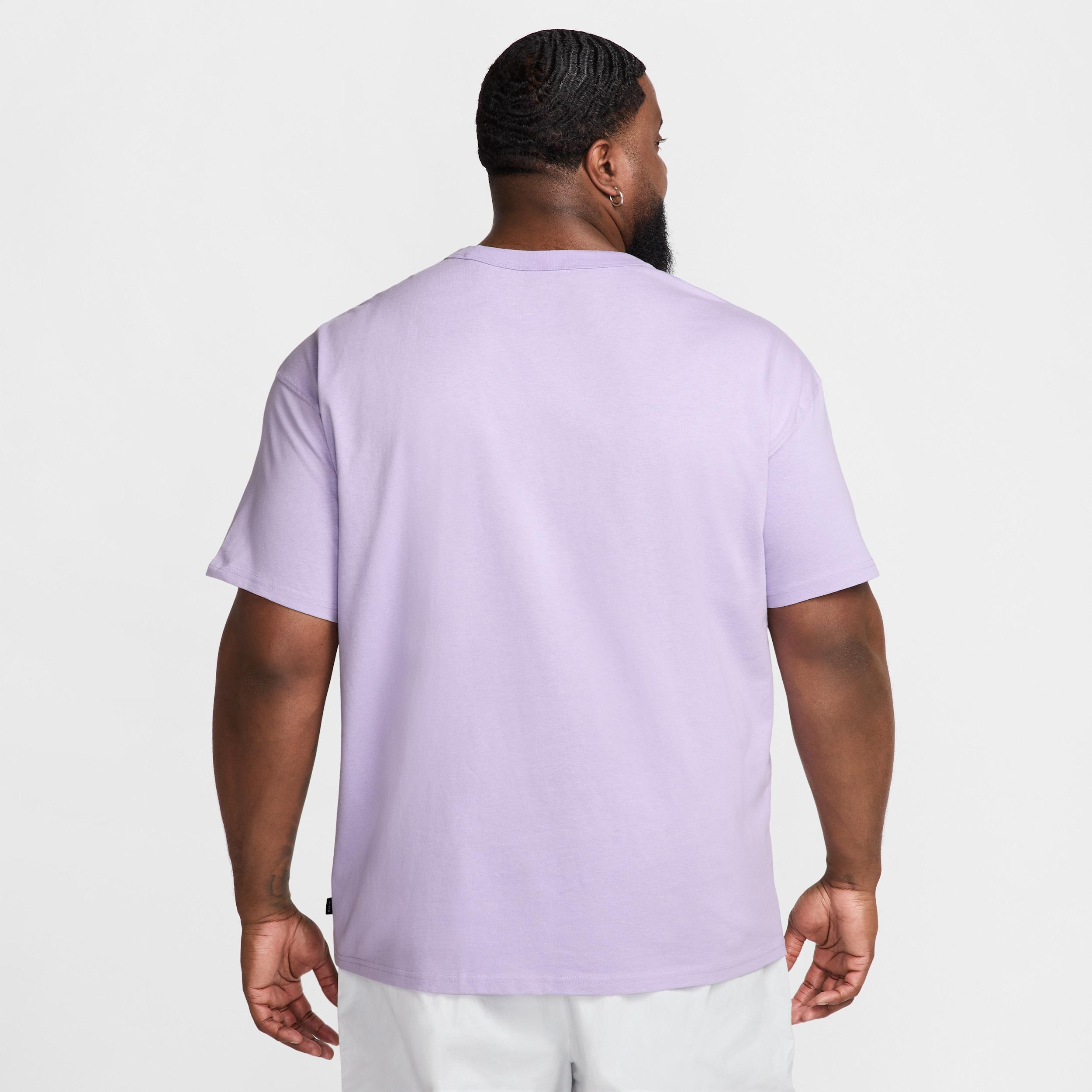 Men's Nike Sportswear Premium Essentials T-Shirt Product Image