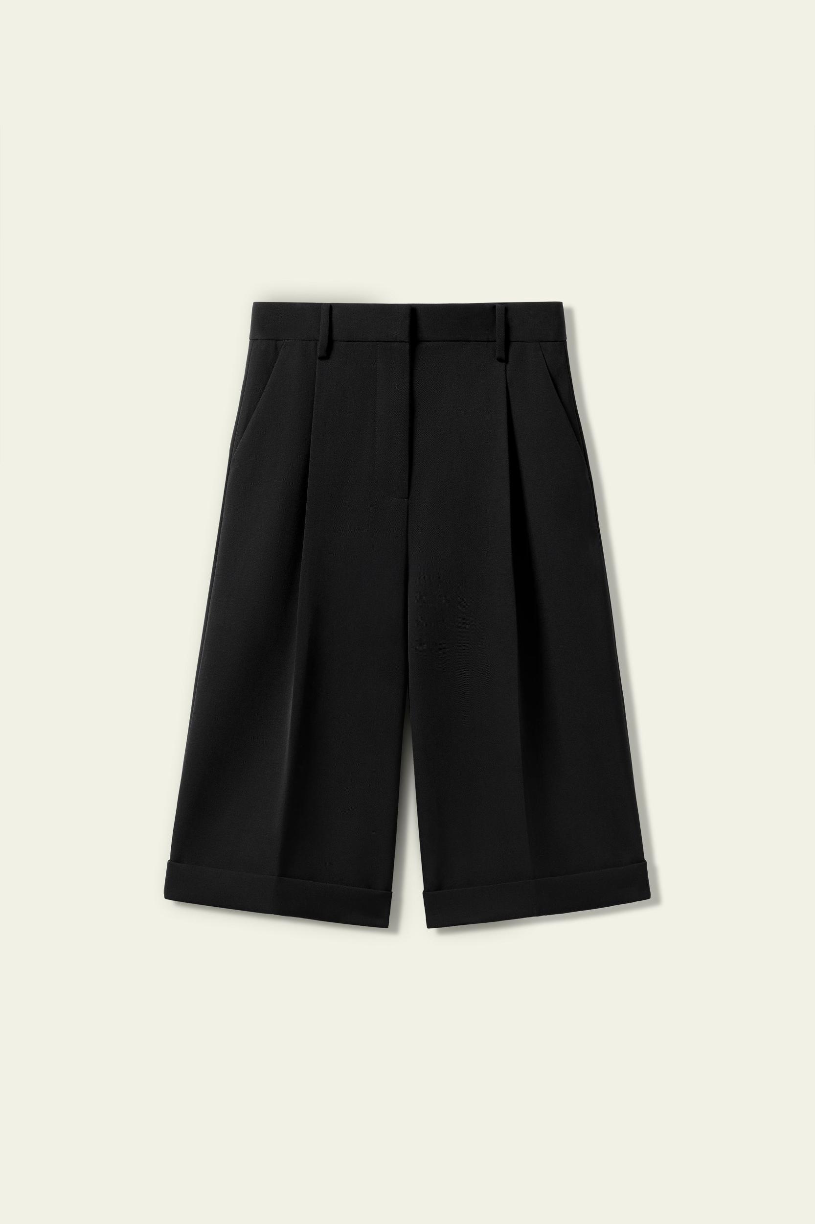 Tailored Knee-Length Wool Shorts Product Image