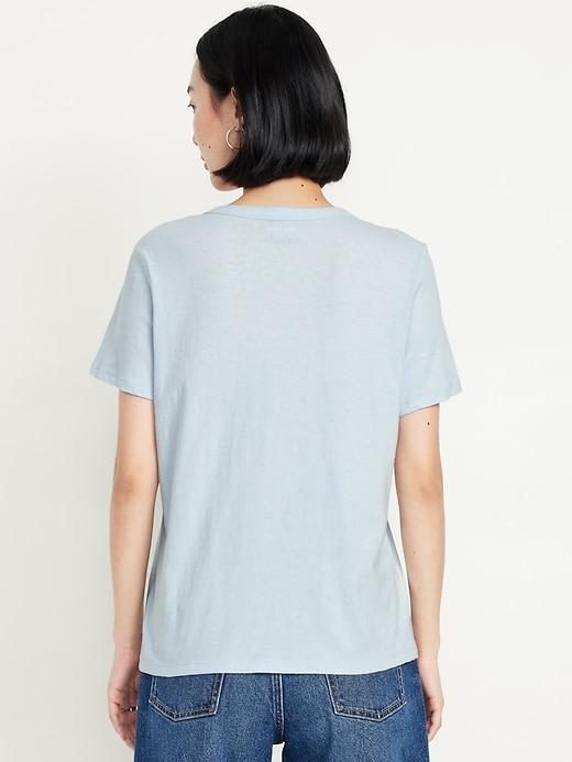 EveryWear Logo-Graphic T-Shirt Product Image
