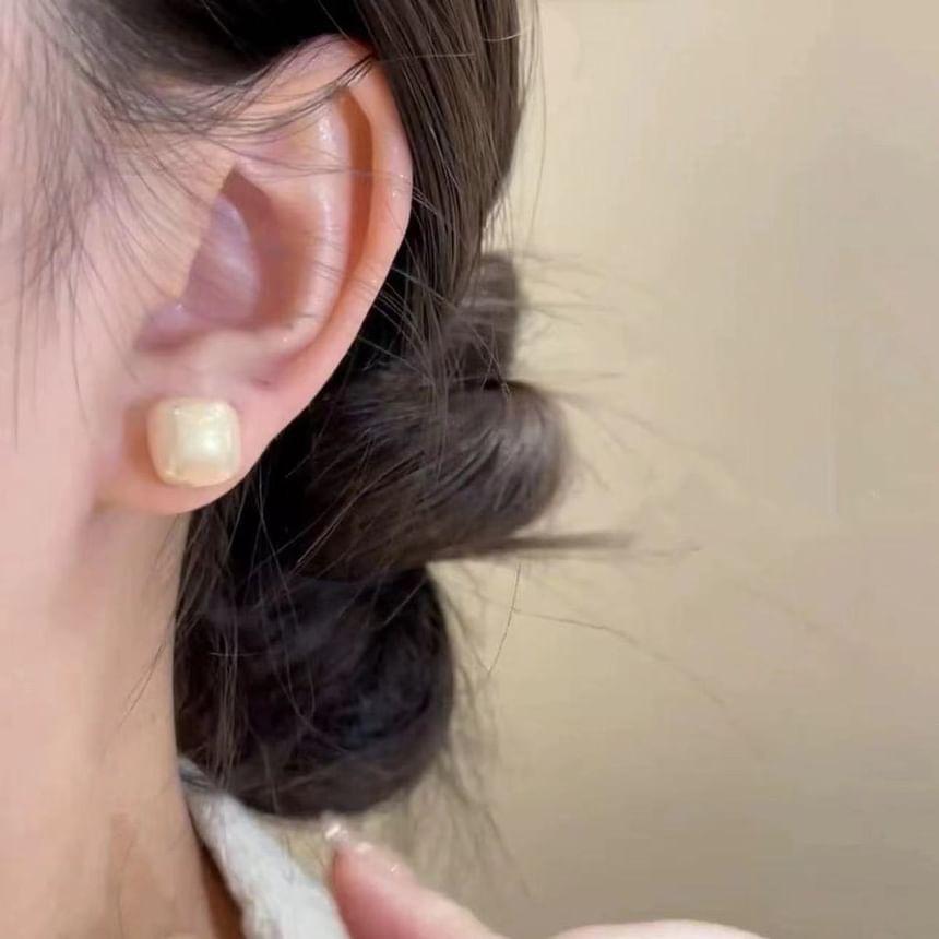 Square Faux Pearl Stud Earring Product Image