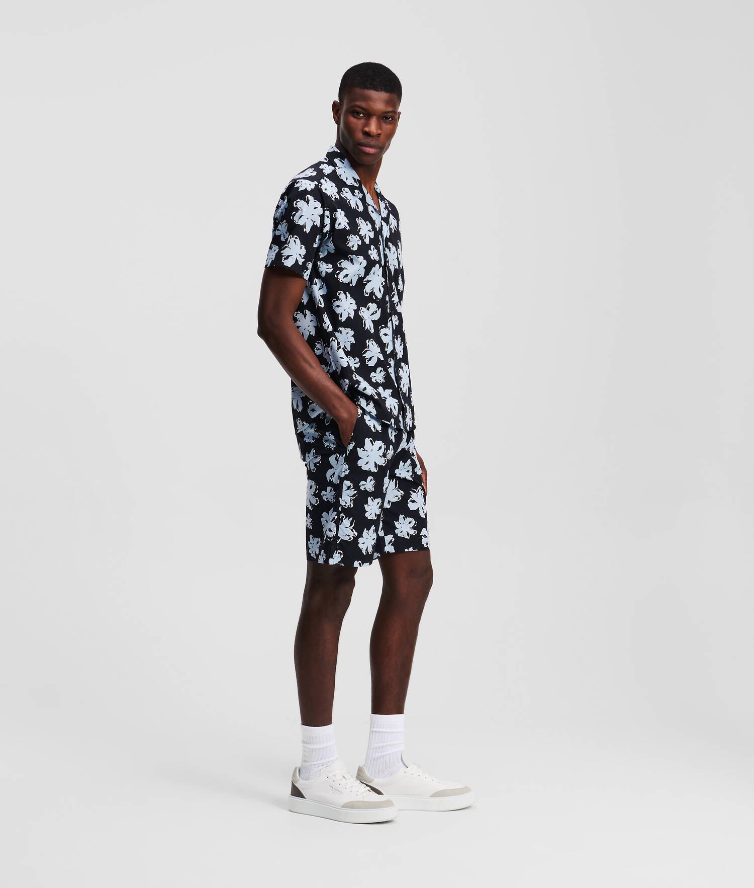 ALL-OVER FLOWER PRINT SHORTS Product Image