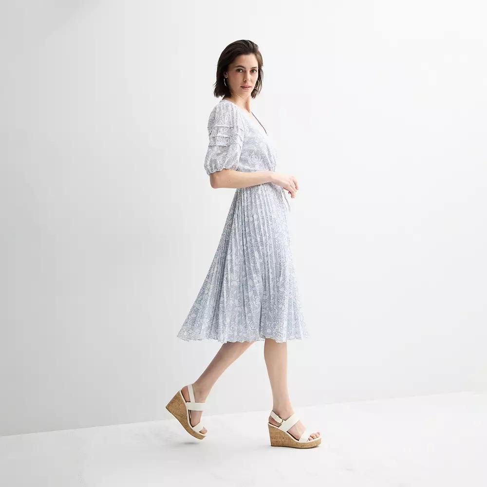 Women's Maison Tara Rose Lace Pleated Midi Dress, Size: 8, Peri Blue Product Image