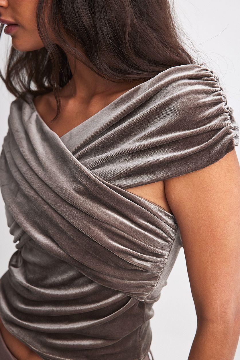 Off Shoulder Velvet Top Product Image