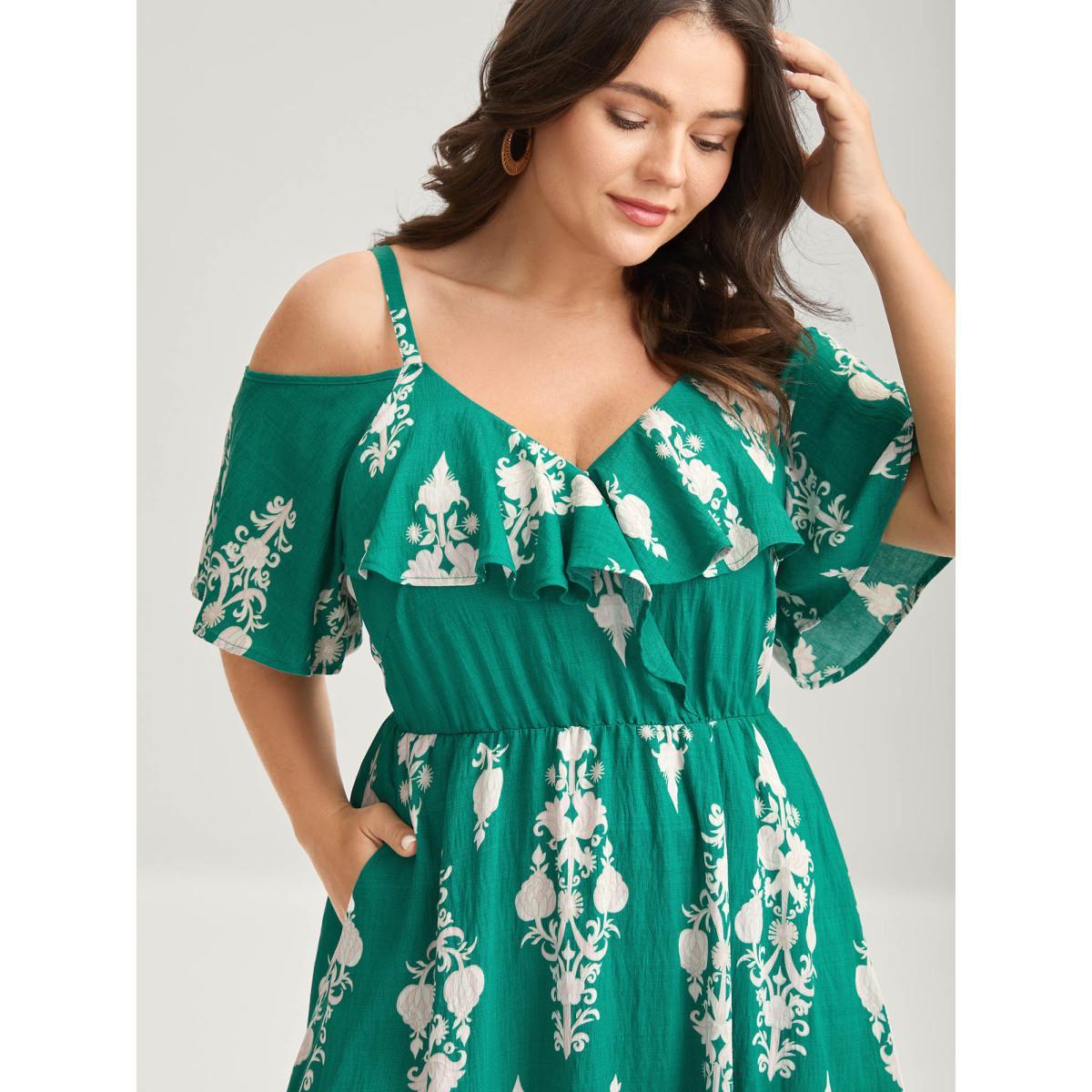 Plus Size Rayon Boho Print Slit Pockets Midi Dress Emerald Women Overlap Collar Short sleeve Curvy BloomChic 18-20/2X Product Image