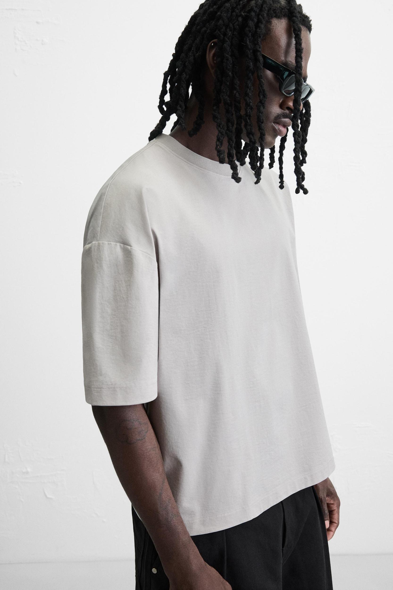 RELAXED FIT TECHNICAL T-SHIRT Product Image