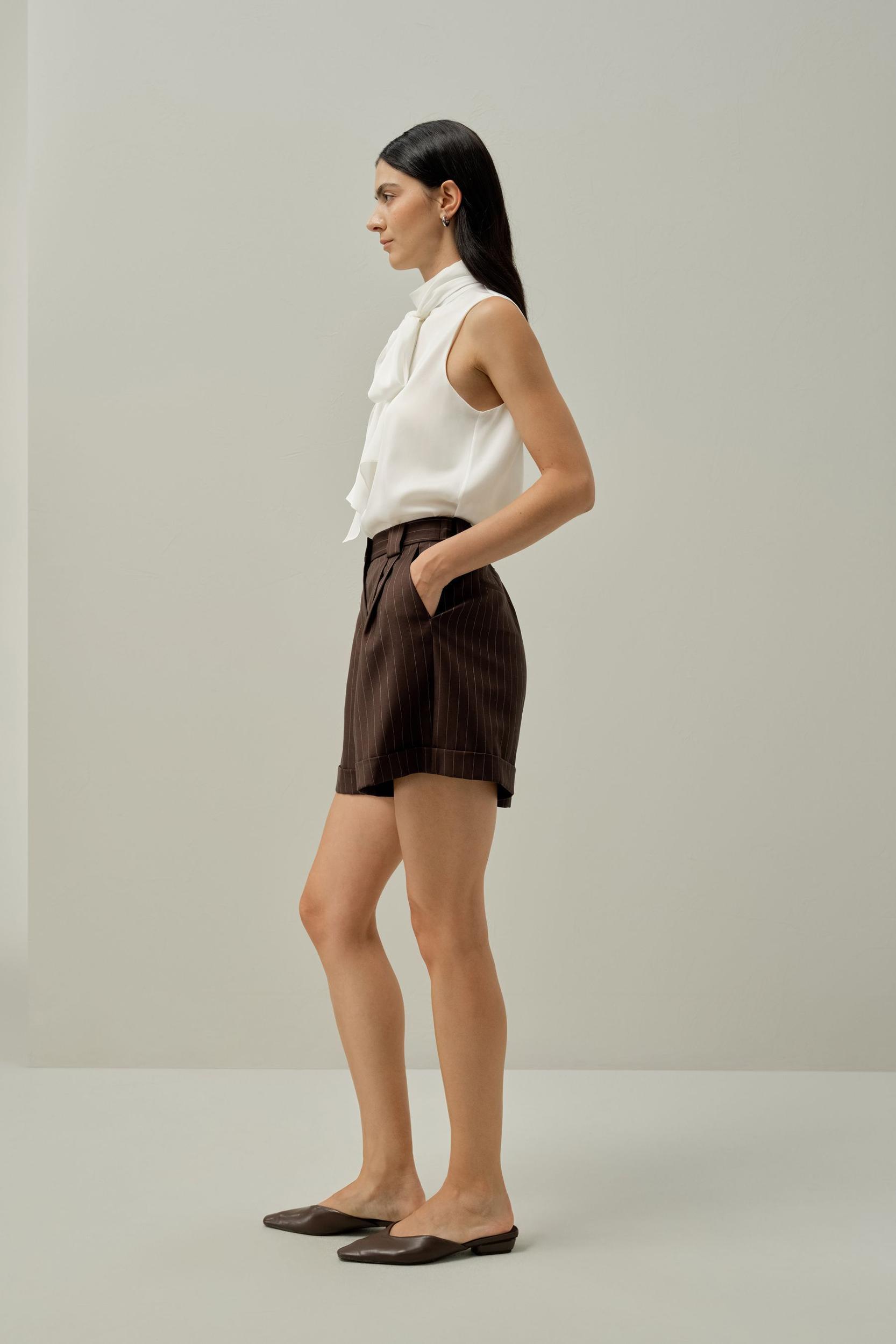 Sleeveless Tie-Neck Silk Blouse Product Image