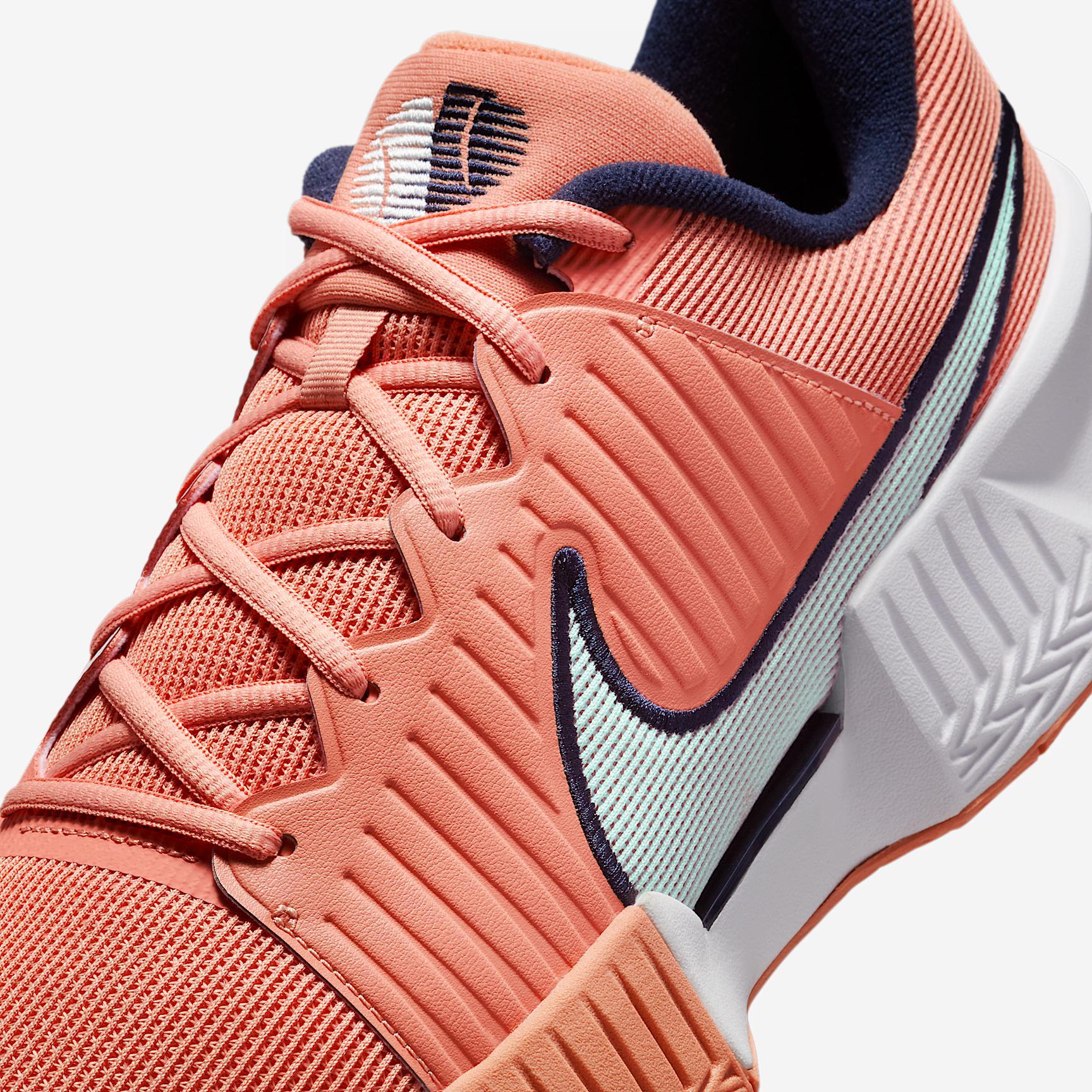 Nike GP Challenge Pro Men's Hard Court Tennis Shoes Product Image