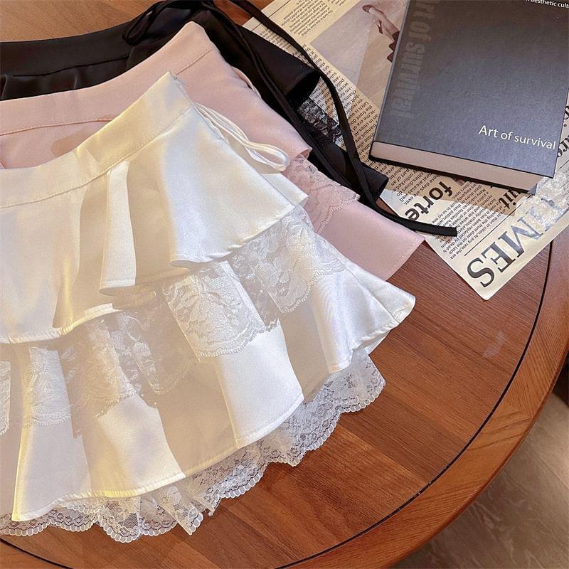 Layered Lace-Panel High-Waist Skort Product Image