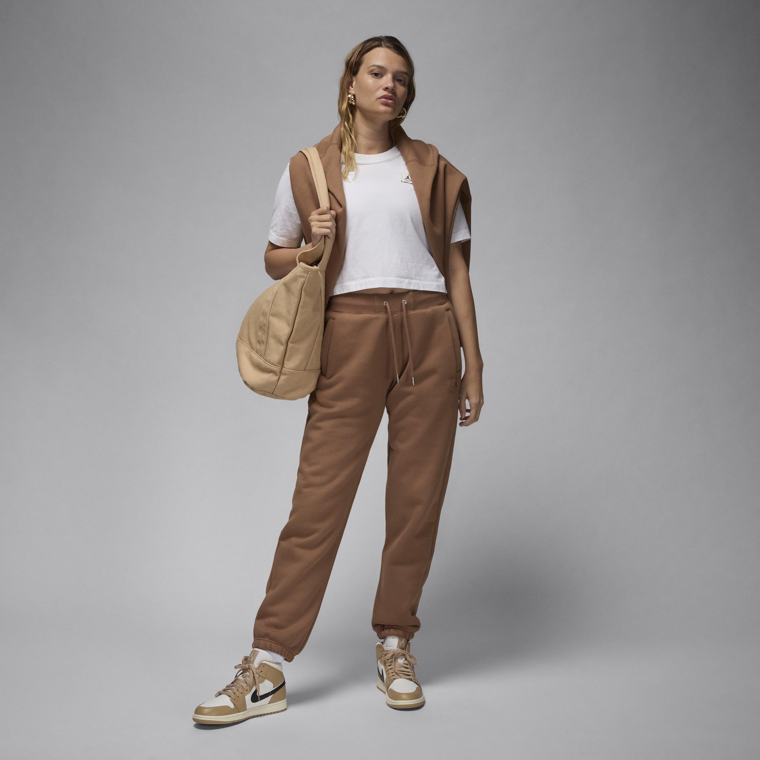 Jordan Flight Fleece Women's Pants Product Image