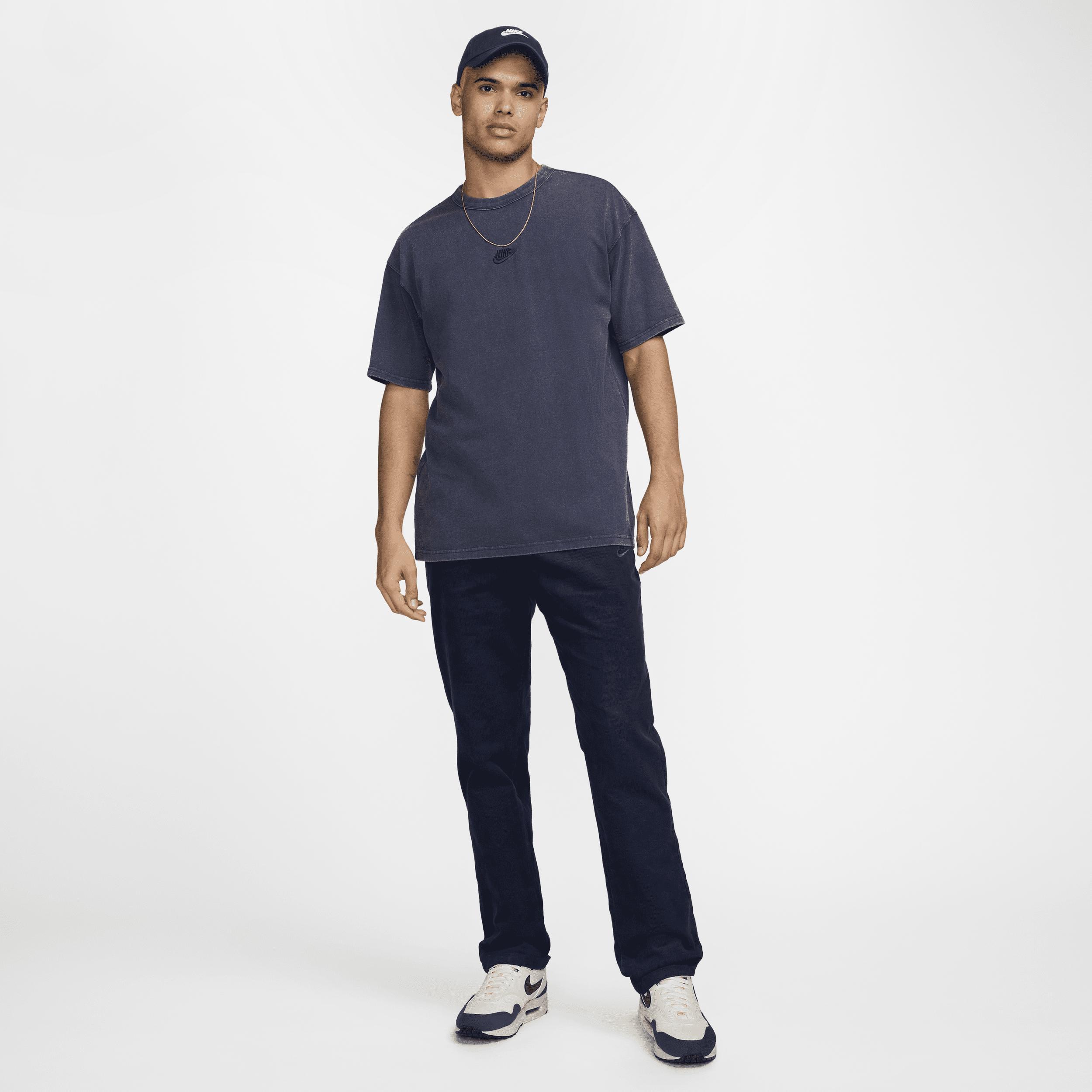 Nike Mens Sportswear Premium Essentials Logo T-Shirt Product Image