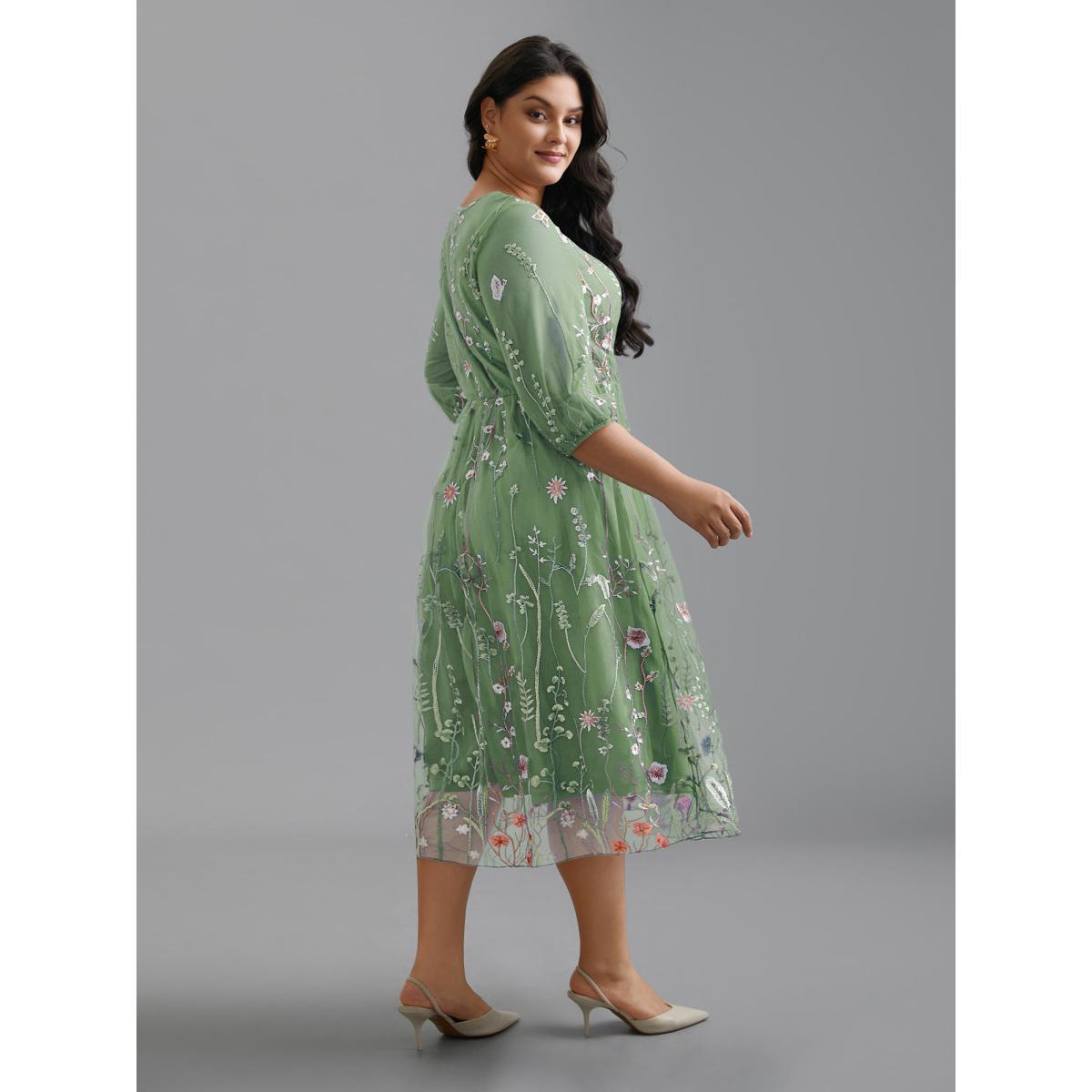 Plus Size Floral Embroidered Elastic Waist Lined Midi Dress Greenbean Women Cocktail Texture Party Curvy Bloomchic 18-20/2X Product Image