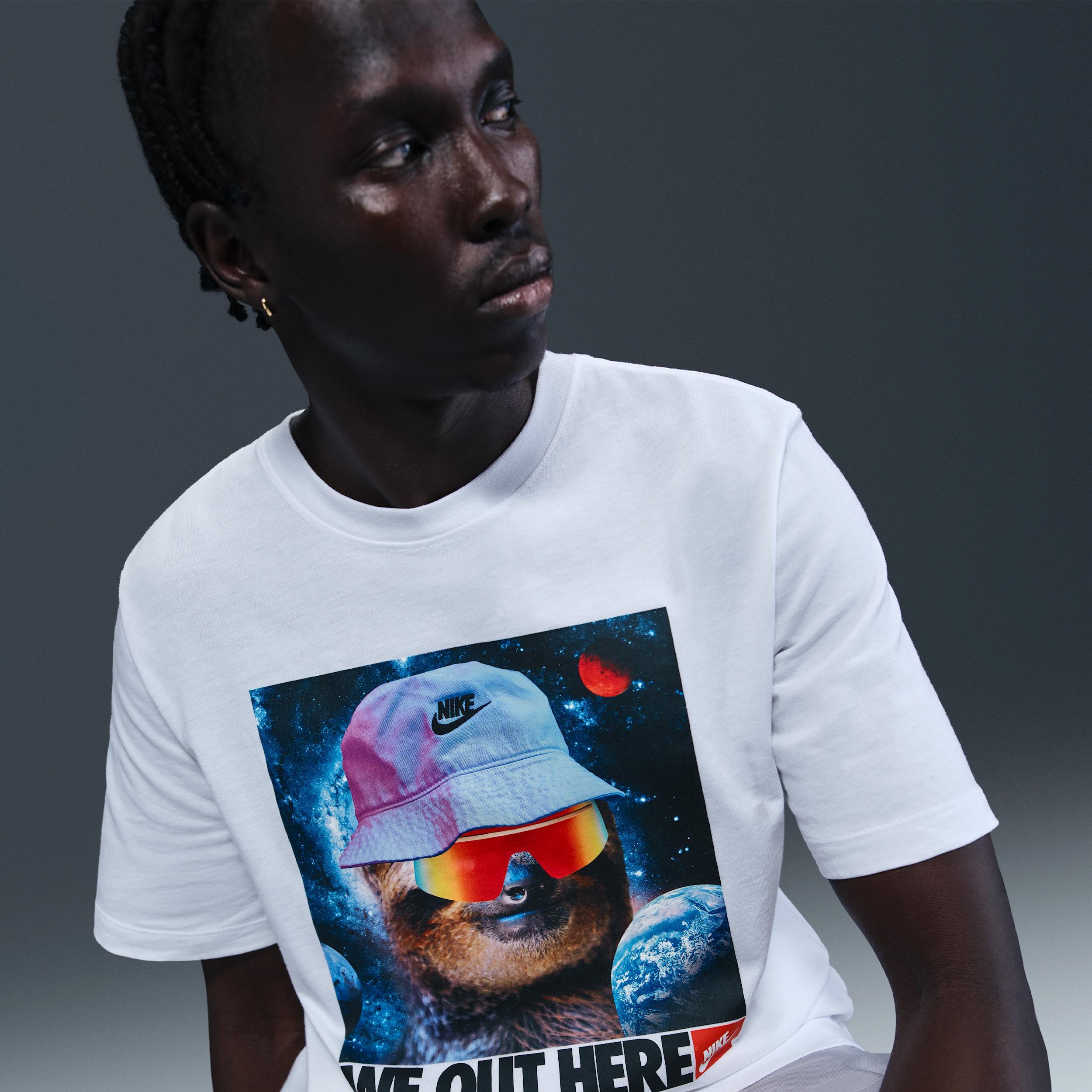 Nike Sportswear T-Shirt Product Image