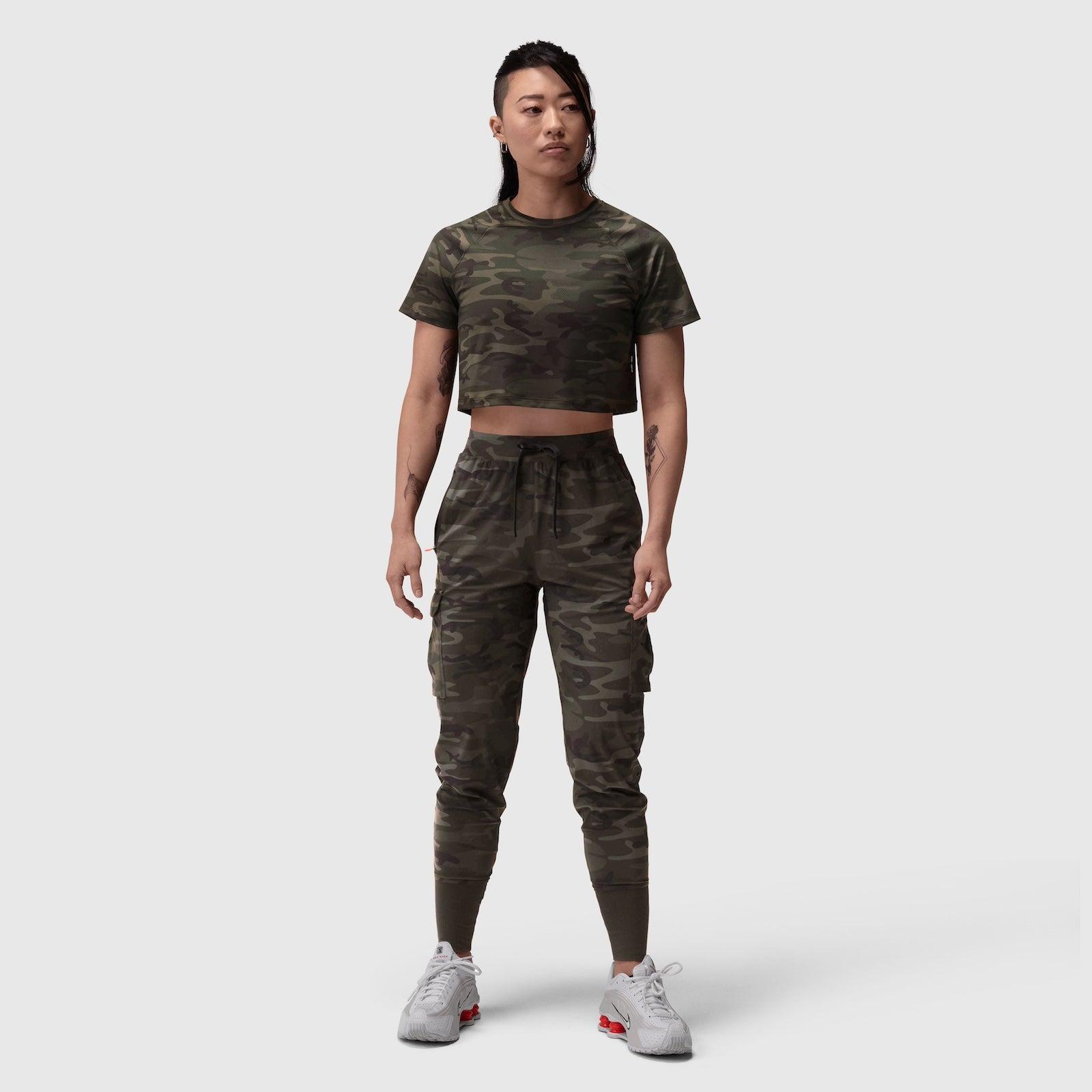 W018. AeroSilver® Cropped Tee - Dark Camo Product Image