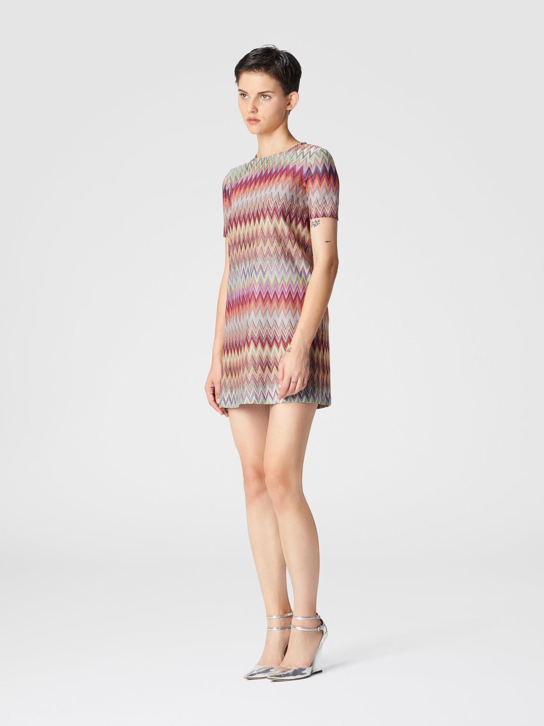 Short knitted lace turtleneck dress Product Image