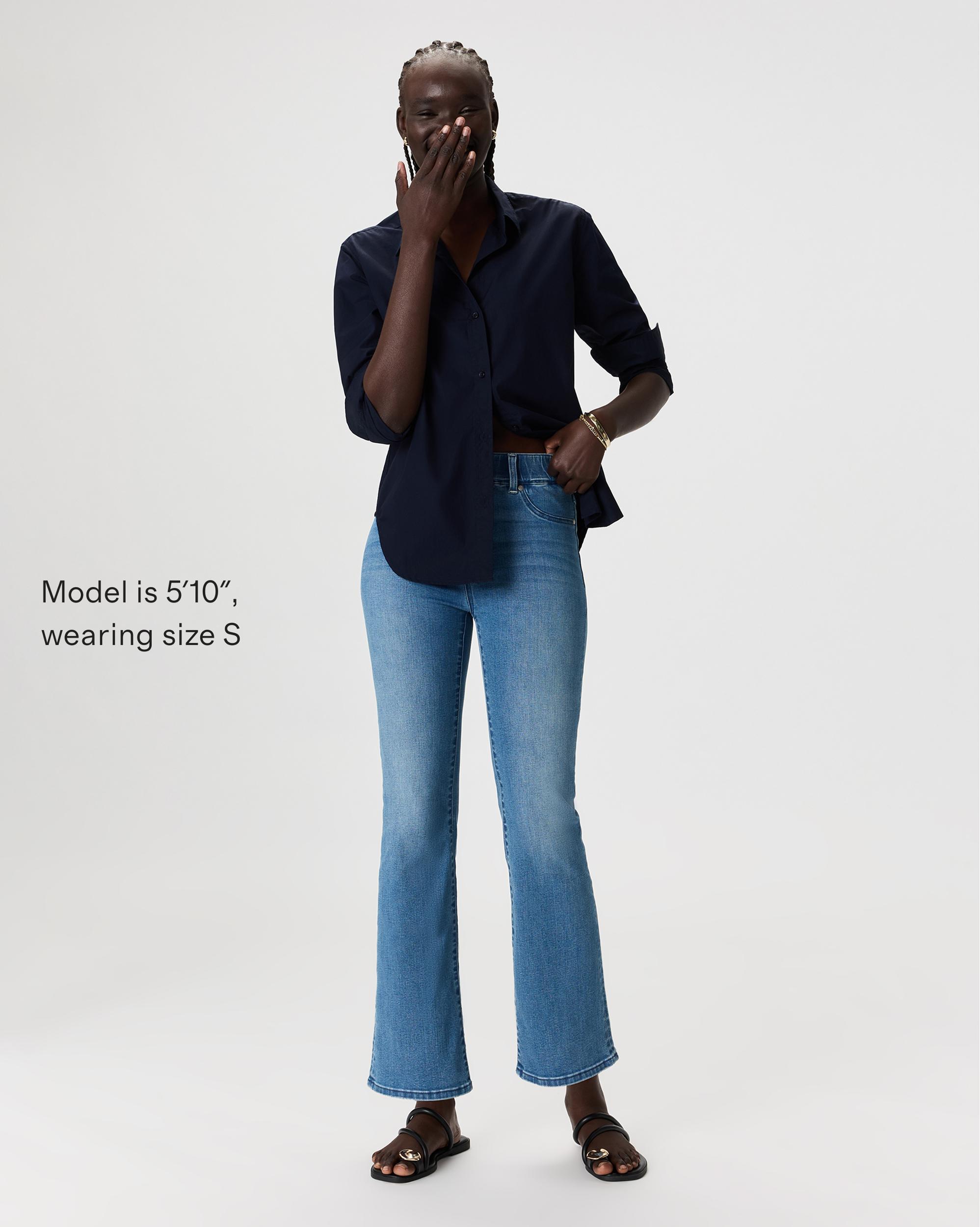 Quince | Women's Nina Stretch Pull-On Kick Flare Jeans Cotton Product Image