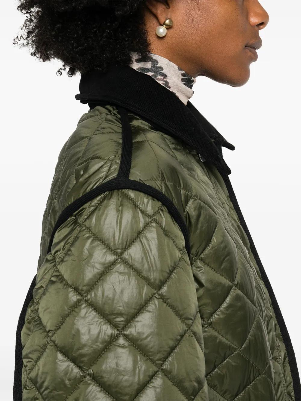contrast-trim quilted puffer jacket Product Image