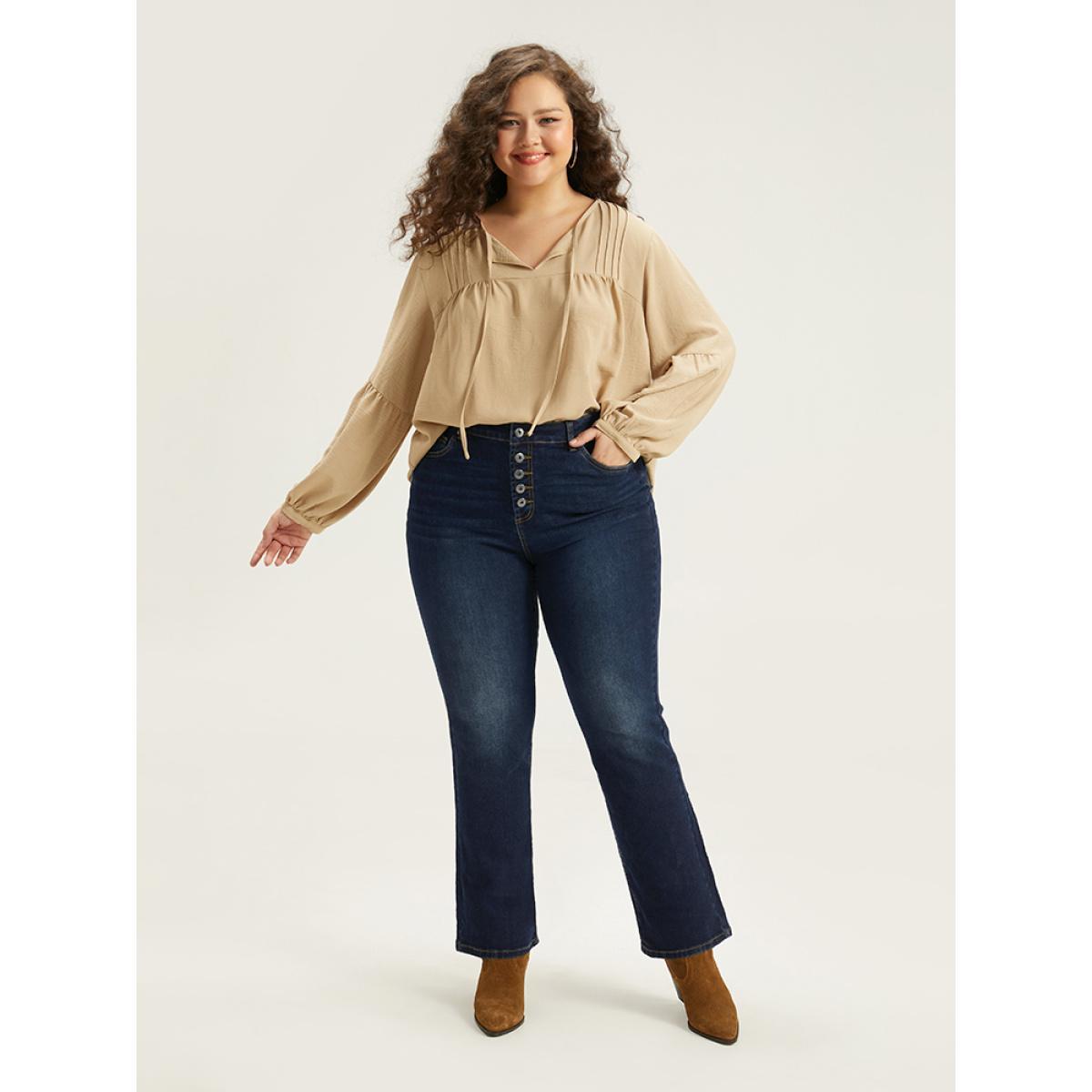 Plus Size Straight Leg Button Fly Pocket Jeans Women Indigo Casual Plain Plain High stretch Pocket Jeans BloomChic 30/6X Product Image