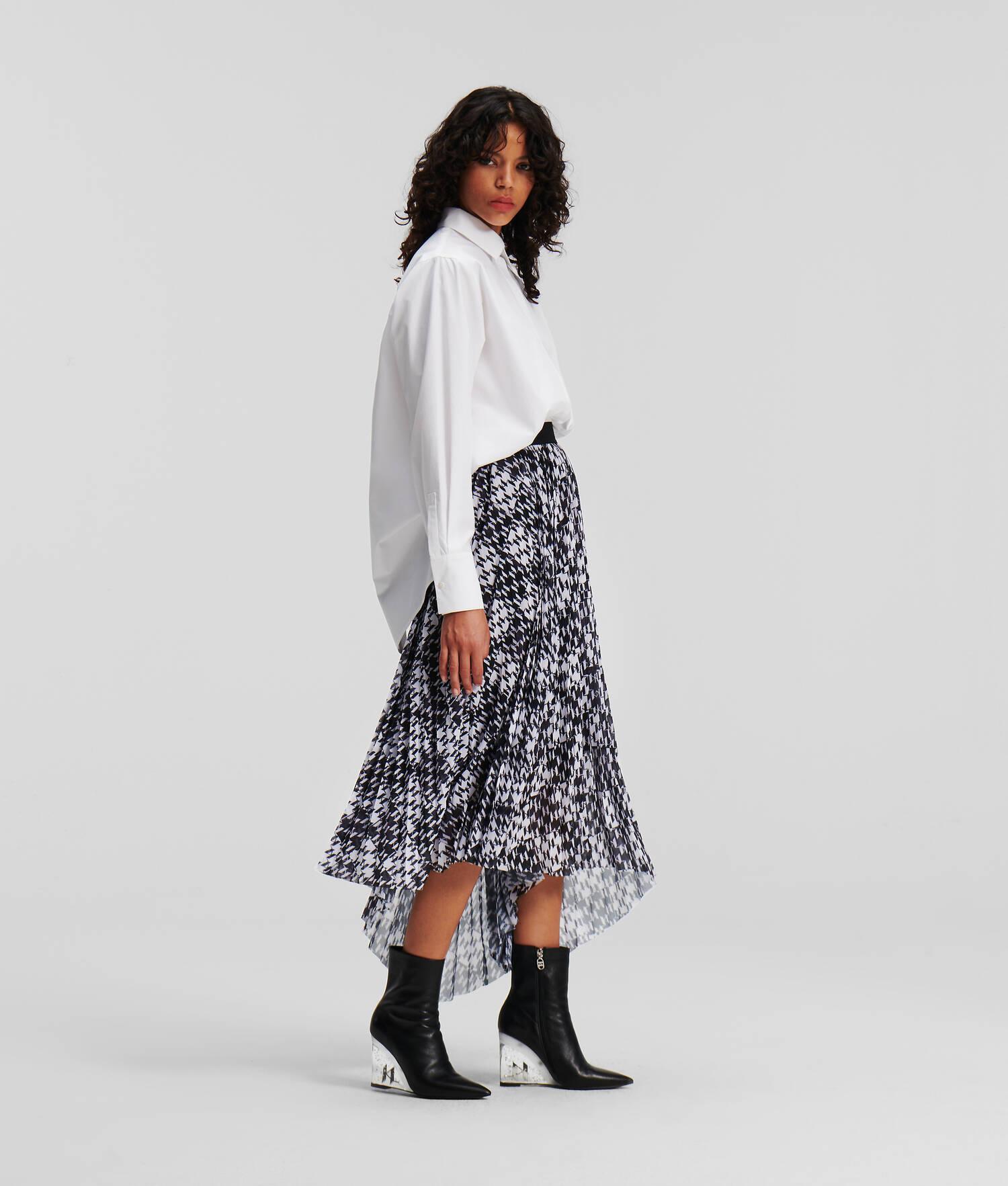 CHECKED ASYMMETRIC PLEATED SKIRT  Product Image