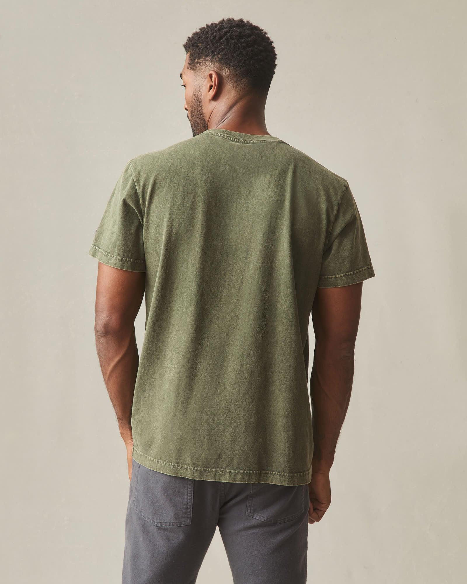 Men's Vintage Crew Tee - Mineral Wash Deep Olive Product Image