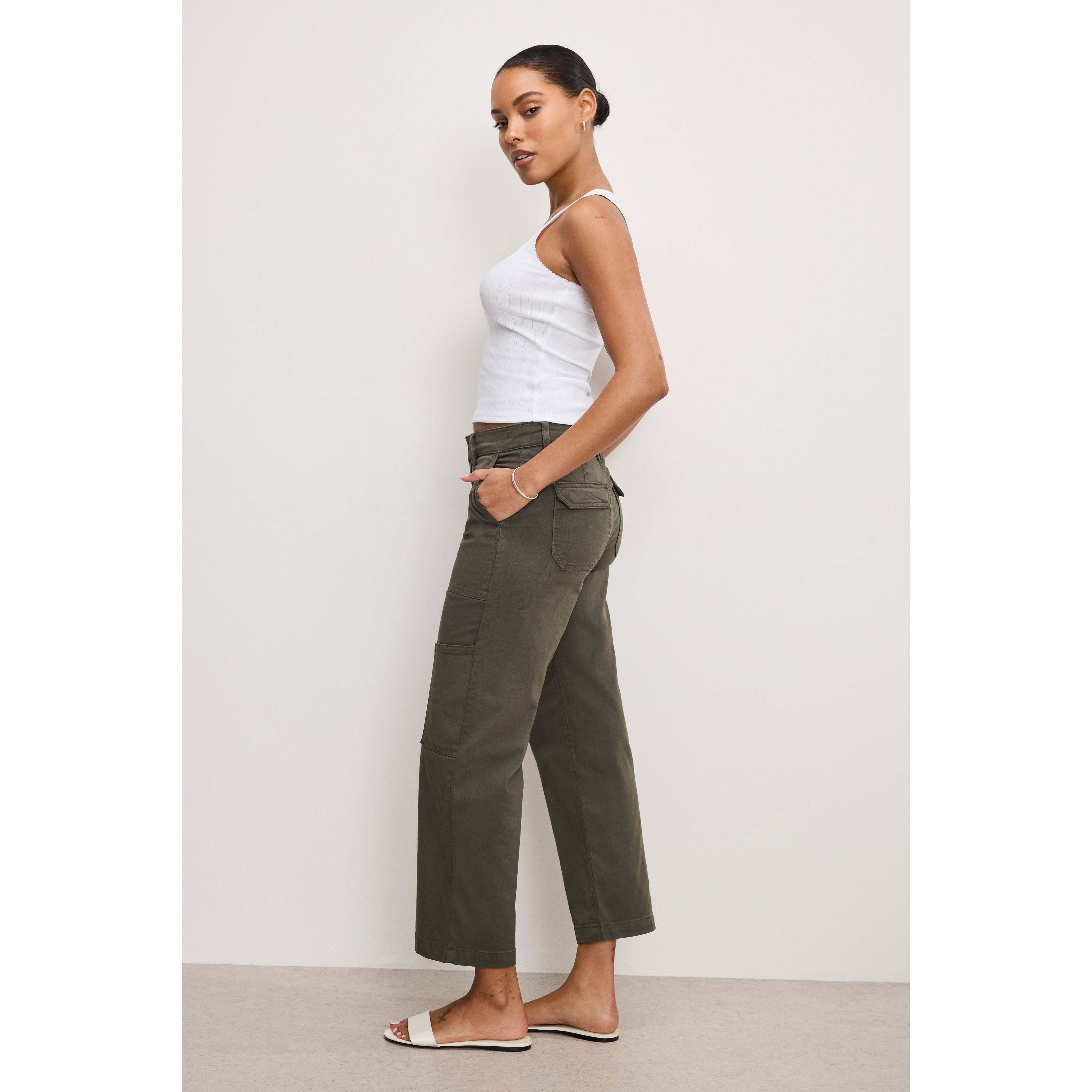 Womens Cargo Cropped Twill Pants | | Good American by Khlo Kardashian Product Image