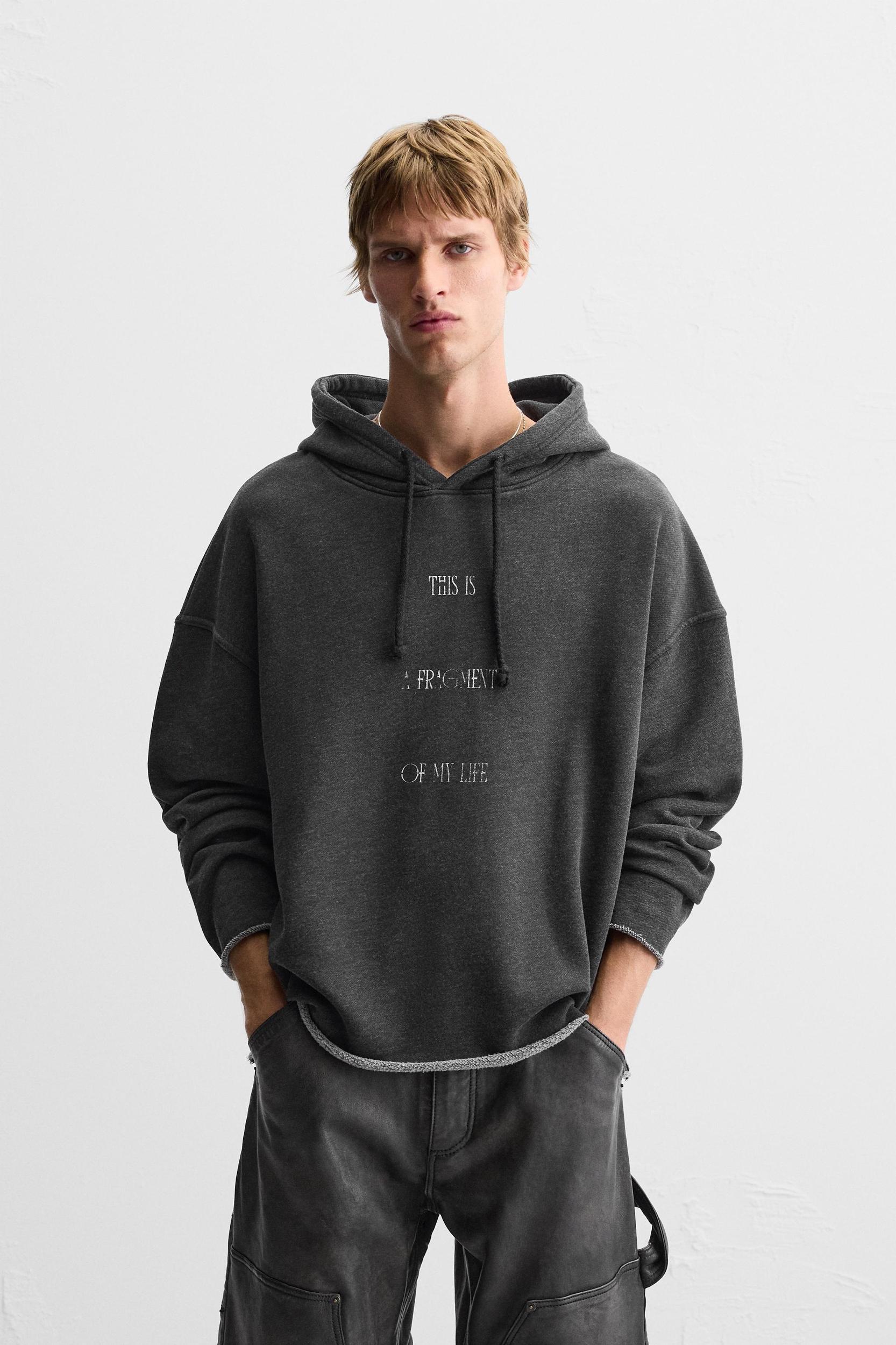 WASHED PRINT SWEATSHIRT Product Image