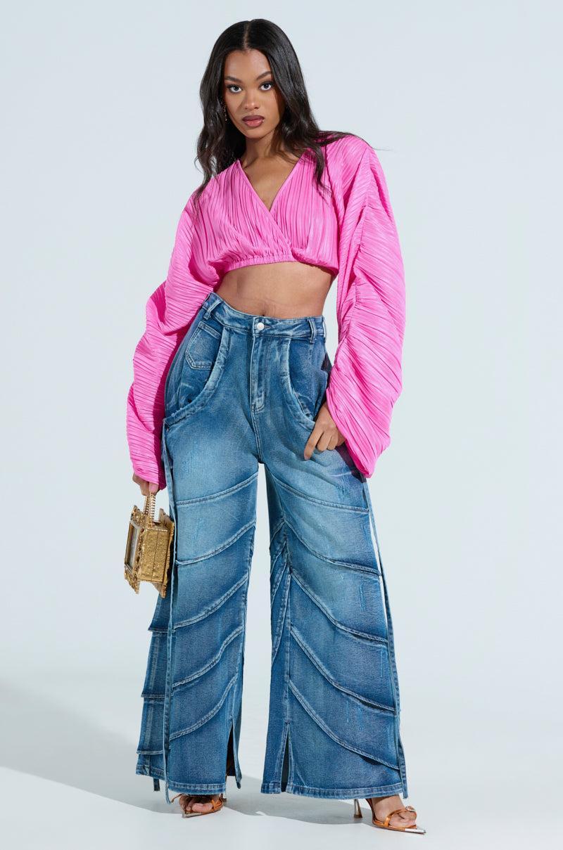 CROPPED PLISSE RUCHED SLEEVE BLOUSE Product Image