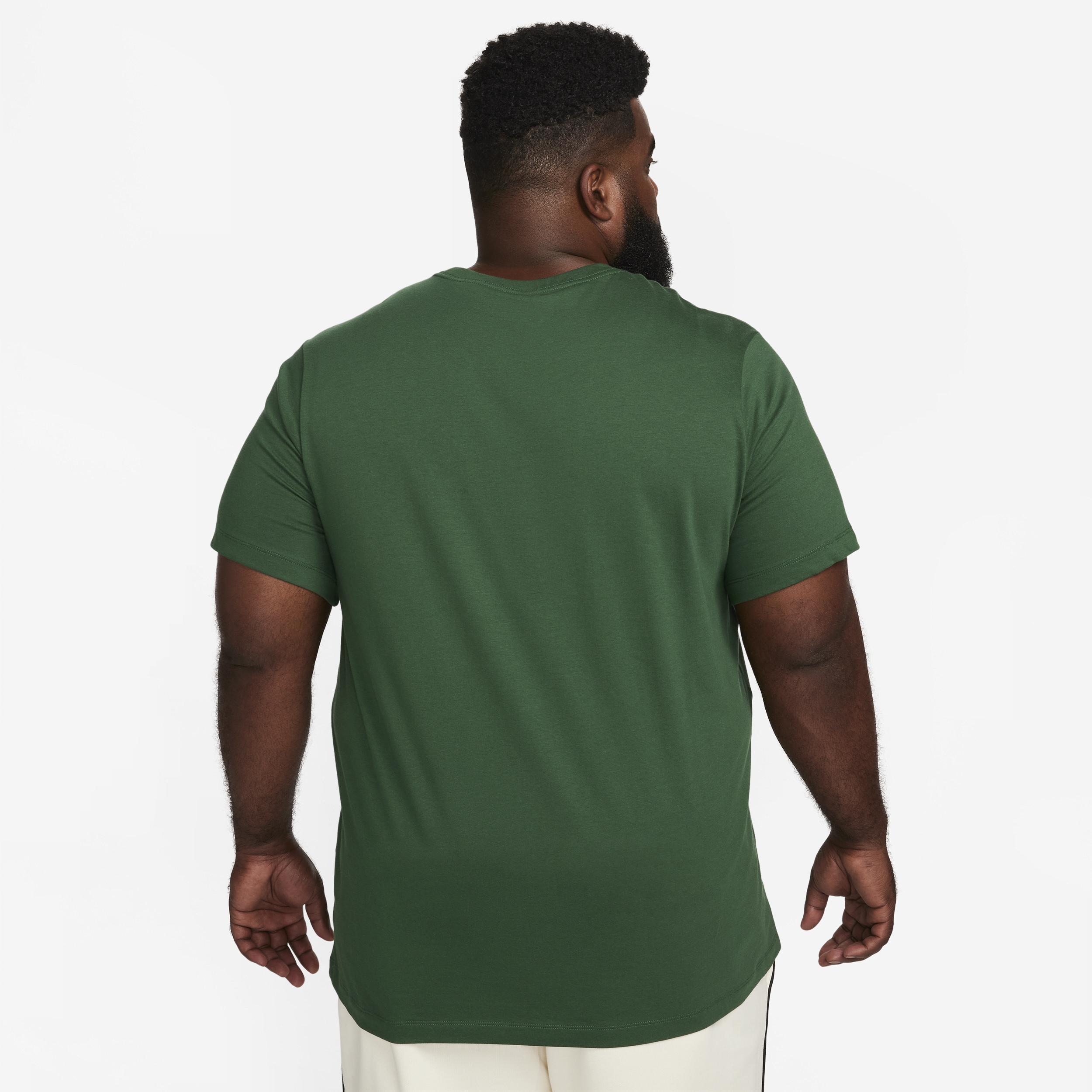 Men's Nike Sportswear Club Tee, Size: XL, Fir Product Image
