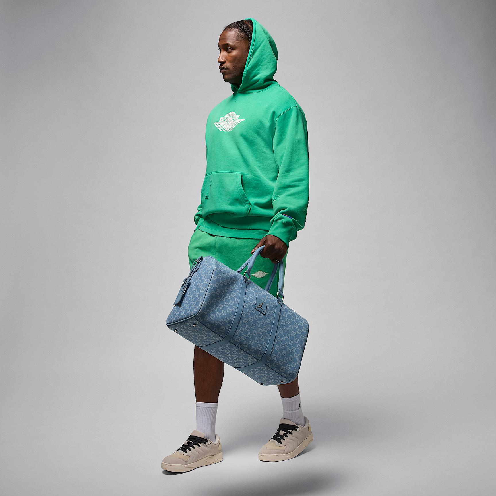 Men's Jordan Rare Air Fleece Pullover Hoodie Product Image
