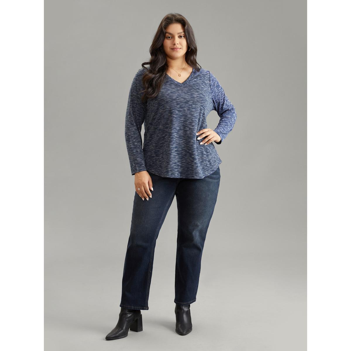 Plus Size Solid Heather V Neck Arc Hem T-shirt Midnight Women Casual Heather Plain V-neck Dailywear T-shirts BloomChic 26/4X Product Image