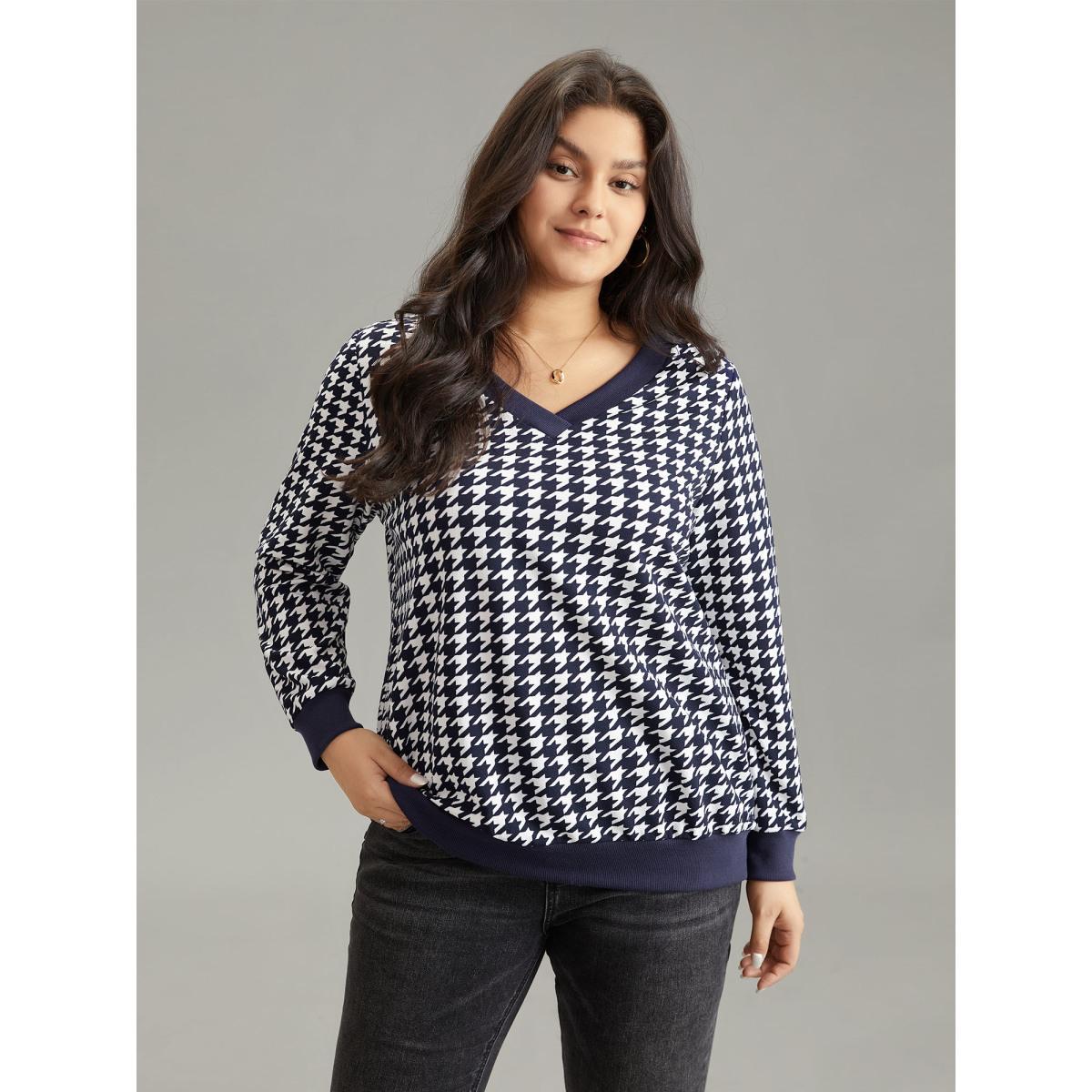 Plus Size Houndstooth Contrast V Neck Sweatshirt Midnight Women Casual Contrast Houndstooth V-neck Dailywear T-shirts BloomChic 12/L Product Image