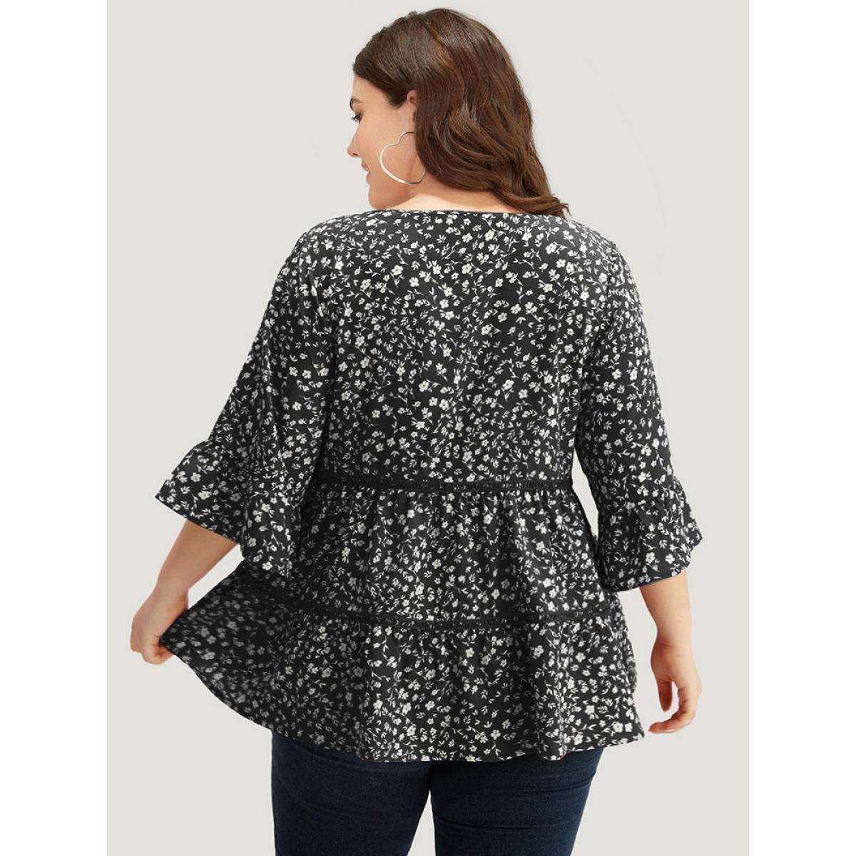 Plus Size Black Silhouette Floral Print Lace Patchwork Square Neck Flutters Blouse Women Elegant Elbow-length sleeve Square Neck Dailywear Blouses BloomChic 10/M Product Image
