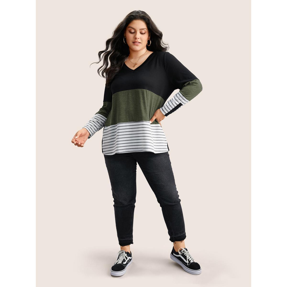 Plus Size Colorblock Contrast Striped V Neck T-shirt Green Women Casual Contrast Striped V-neck Everyday T-shirts BloomChic 14-16/1X Product Image