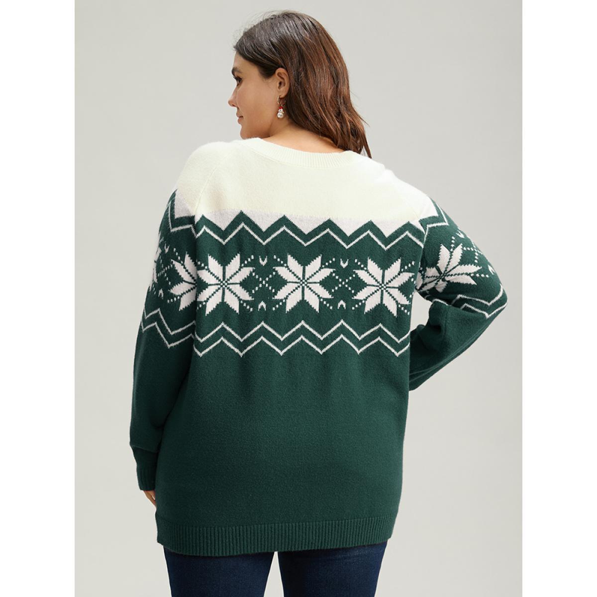 Plus Size Supersoft Essentials Snowflake Colorblock Pullover DarkGreen Women Casual Loose Long Sleeve Round Neck Festival-Christmas Pullovers BloomChic 18-20/2X Product Image