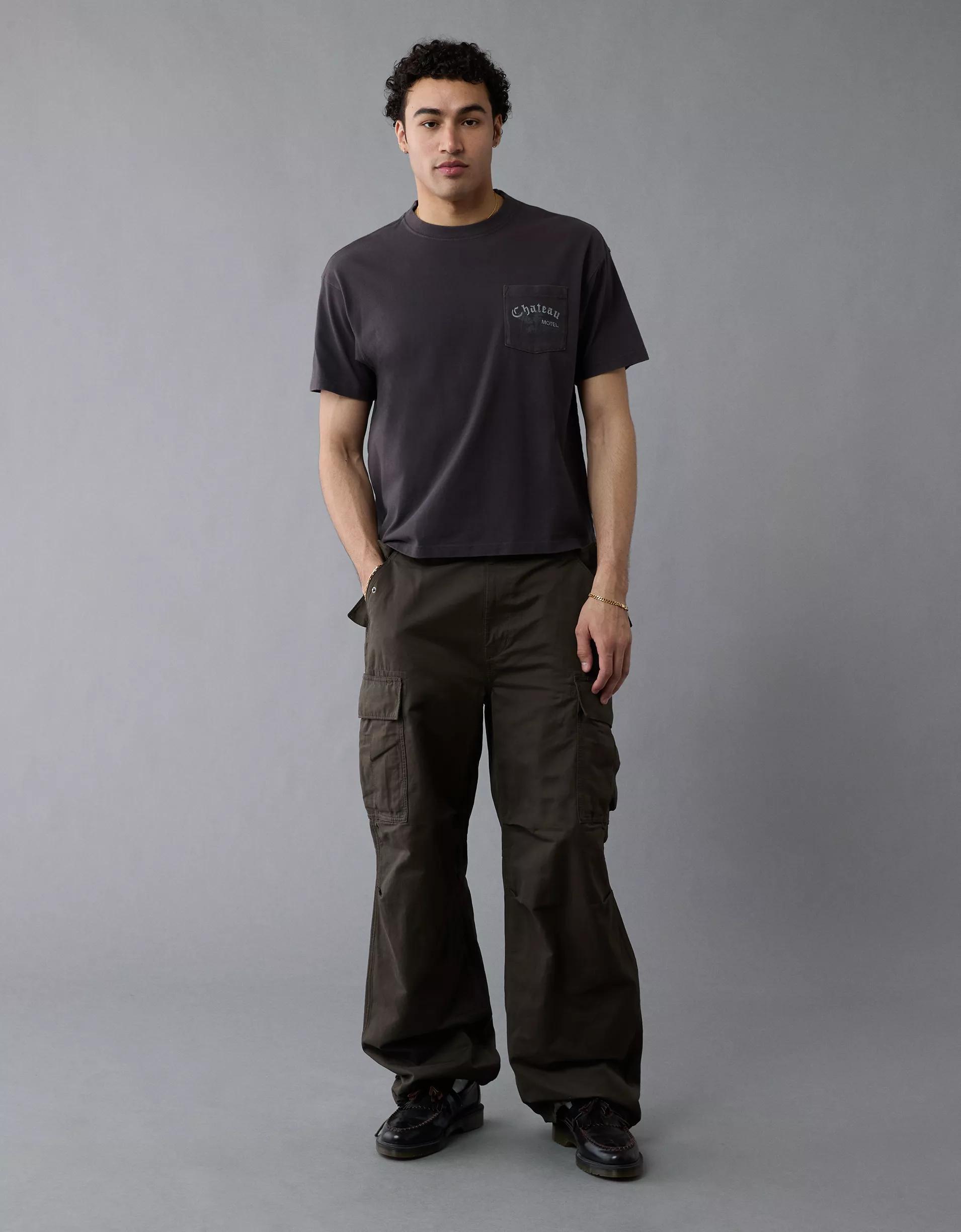 AE Boxy Graphic T-Shirt Product Image