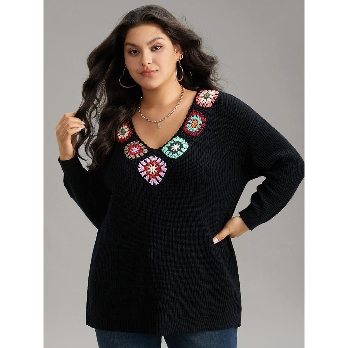 Plus Size Plain Floral Broderie Anglaise Contrast Pullover Black Women Casual Loose Long Sleeve V-neck Dailywear Pullovers BloomChic 18-20/2X Product Image
