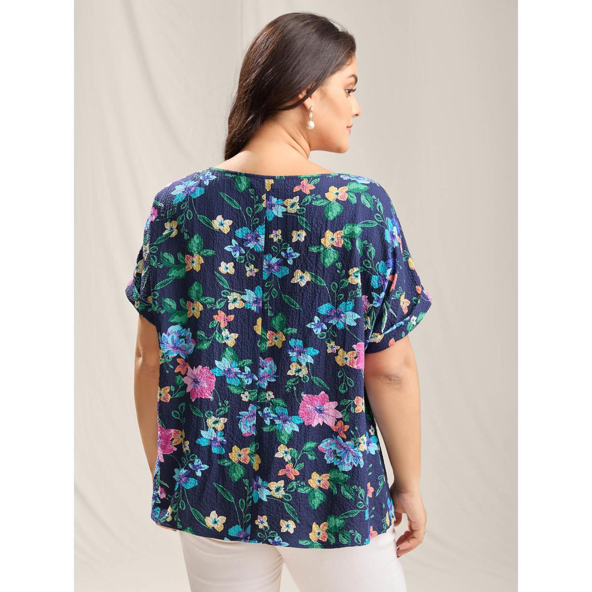 Plus Size Indigo Floral Affair Print Wrinkled Fabric Blouse Women Short sleeve Round Neck Everyday-Elegant Blouses BloomChic 30/6X Product Image