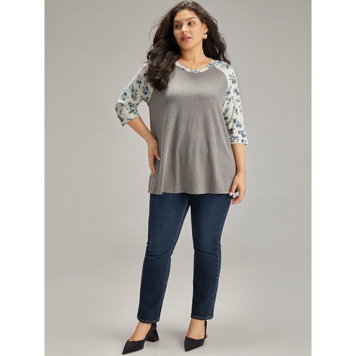 Plus Size Ditsy Floral Patchwork Contrast T-shirt Gray Women Elegant Printed Ditsy Floral Round Neck Dailywear T-shirts BloomChic 30/6X Product Image