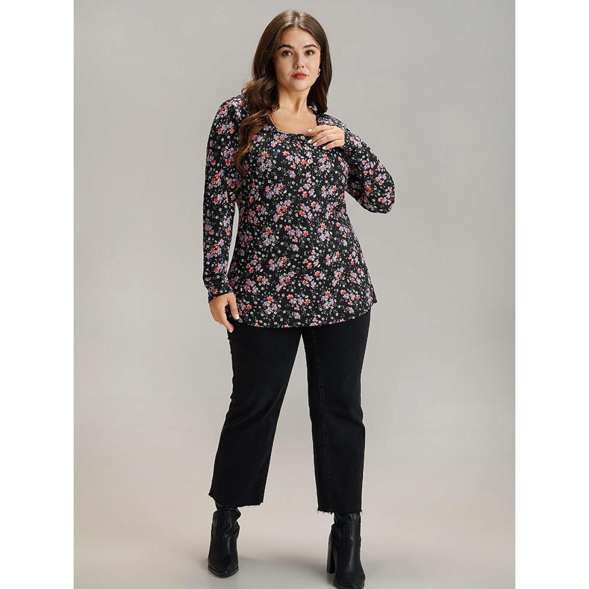 Plus Size Ditsy Floral Square Neck Button Up T-shirt Black Women Elegant Printed Ditsy Floral Square Neck Everyday T-shirts BloomChic 18-20/2X Product Image