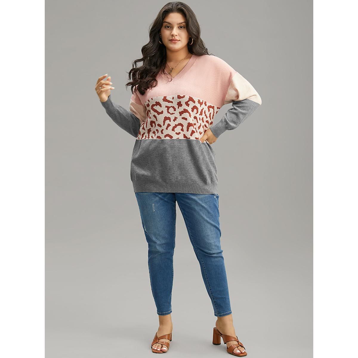 Plus Size Leopard Contrast Patchwork Batwing Sleeve Pullover Multicolor Women Casual Loose Long Sleeve V-neck Dailywear Pullovers BloomChic 12/L Product Image