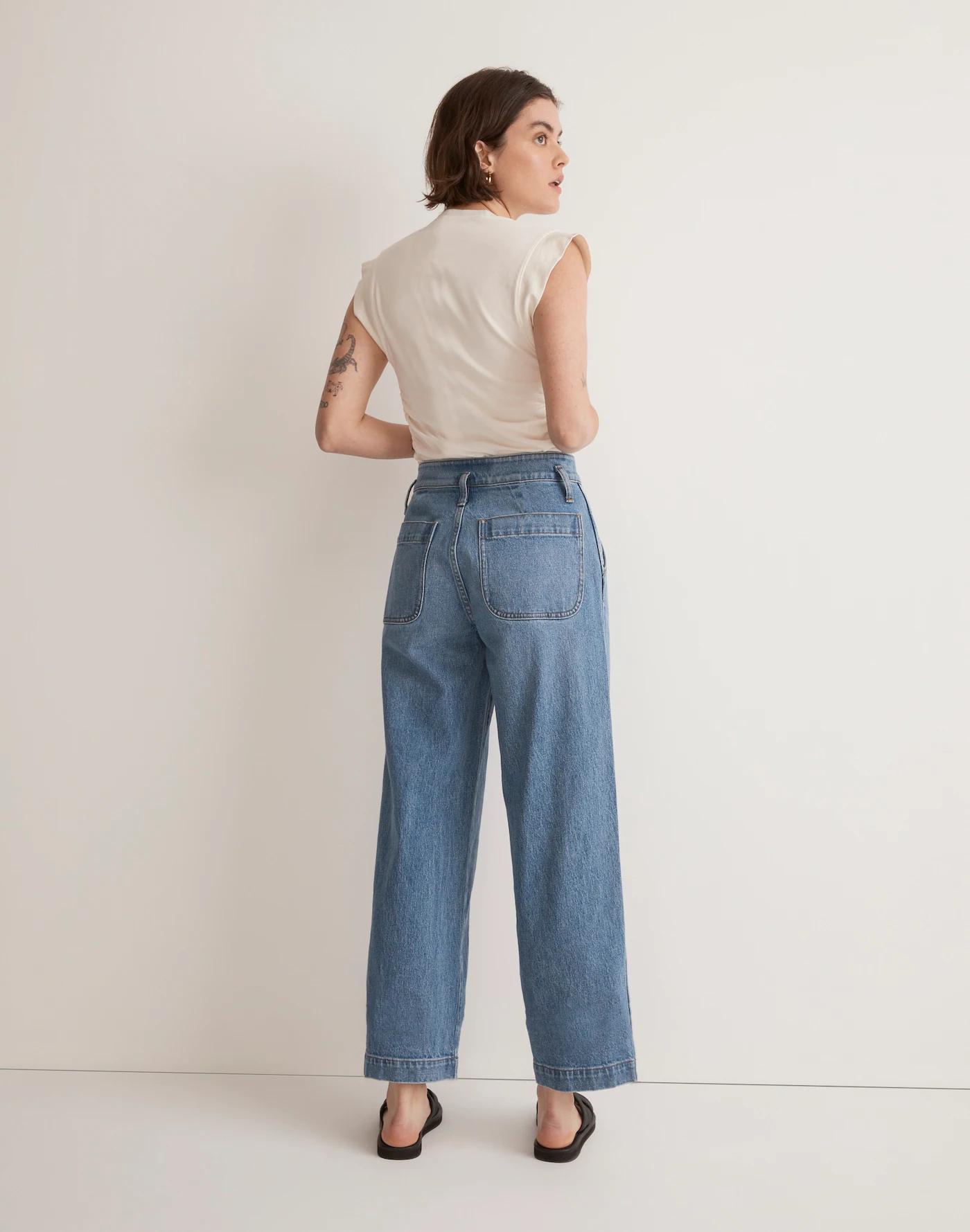 The Perfect Vintage Wide-Leg Crop Jean in Birchford Wash: Pleated Edition Product Image