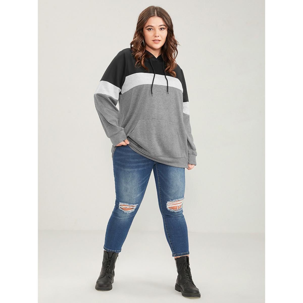 Plus Size Colorblock Contrast Hooded Pocket Drawstring Sweatshirt Women Black Casual Pocket Hooded Dailywear Sweatshirts BloomChic 12/L Product Image