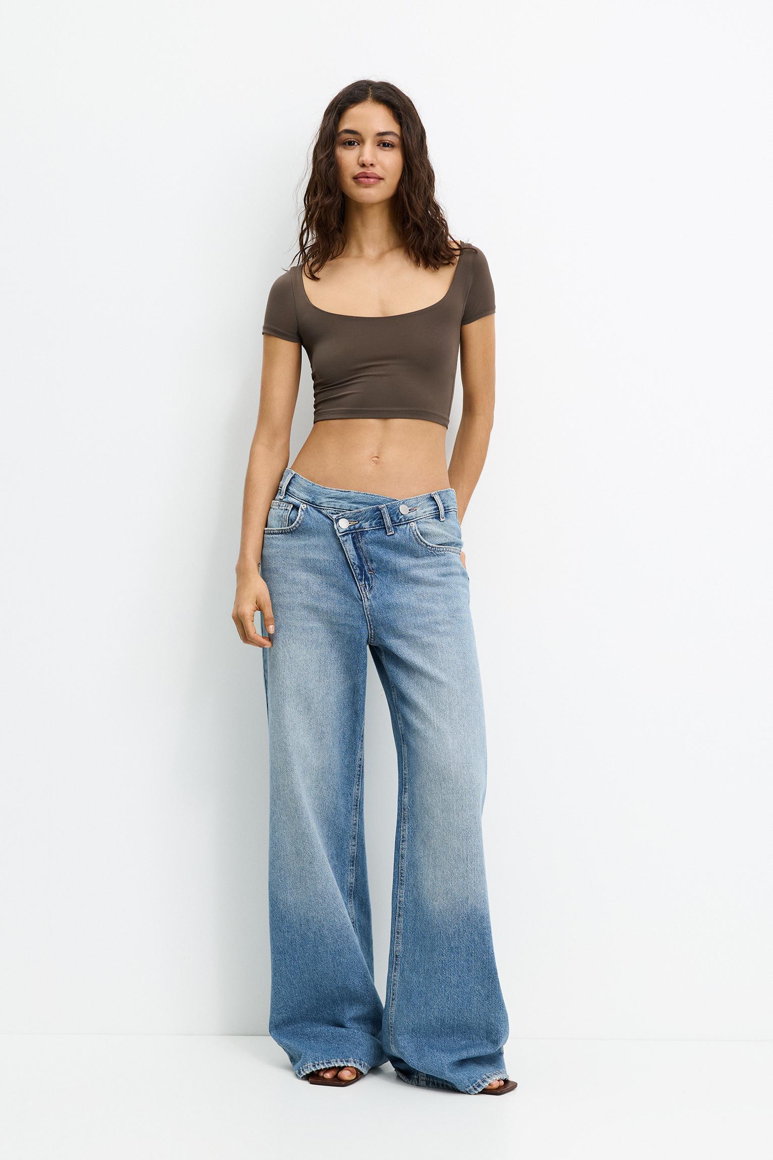 Cropped polyamide T-shirt Product Image