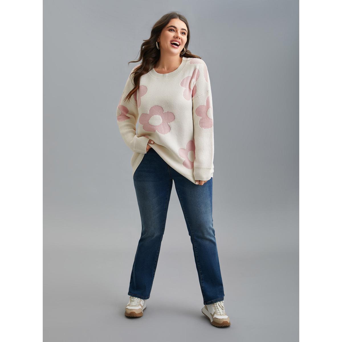 Plus Size Round Neck Floral Pattern Pullover Ivory Women Casual Loose Long Sleeve Round Neck Everyday Pullovers BloomChic 18-20/2X Product Image