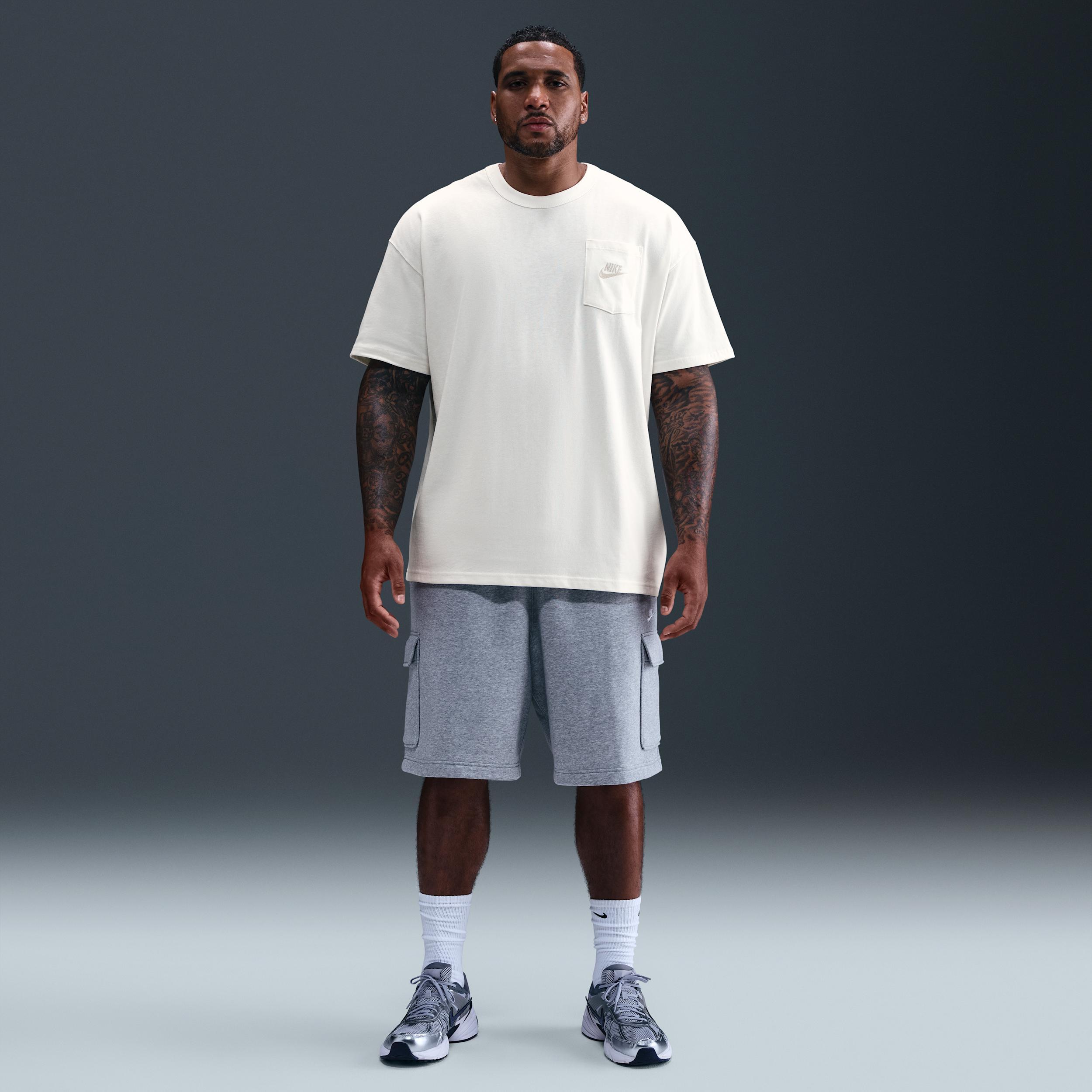 Men's Nike Sportswear Premium Essentials T-shirt Product Image