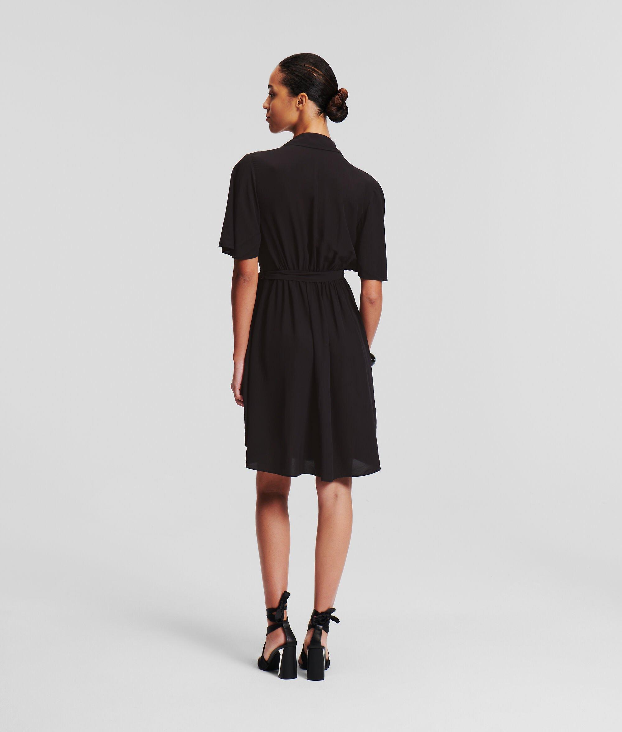 SIGNATURE WRAP DRESS Product Image